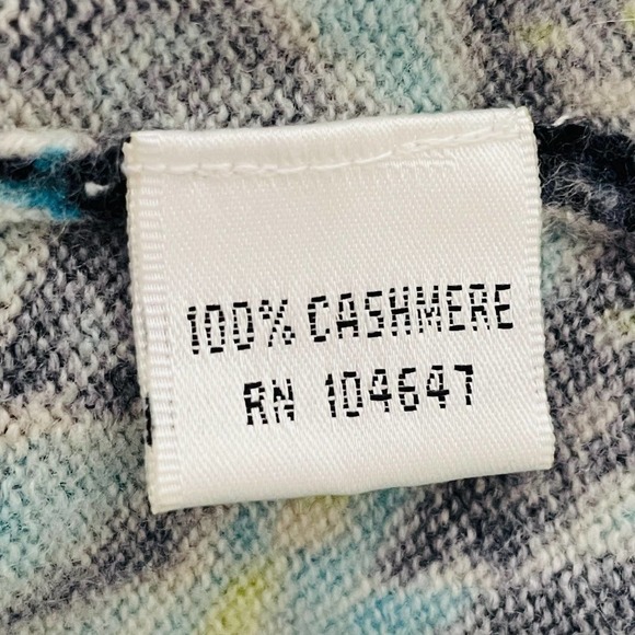 🍀TALBOTS Women's Multicolor Cashmere Paisley Floral Pullover Sweater Size M - Picture 8 of 10